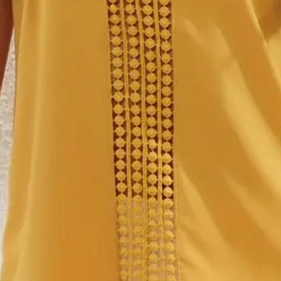 Nwot womens notch neck top - Picture 2 of 6